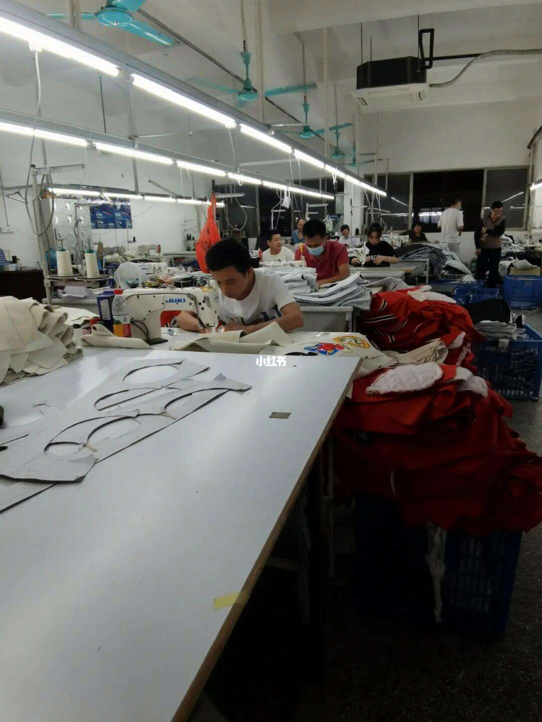 服裝工廠承接小單定制 鞋帽服裝，100件起做